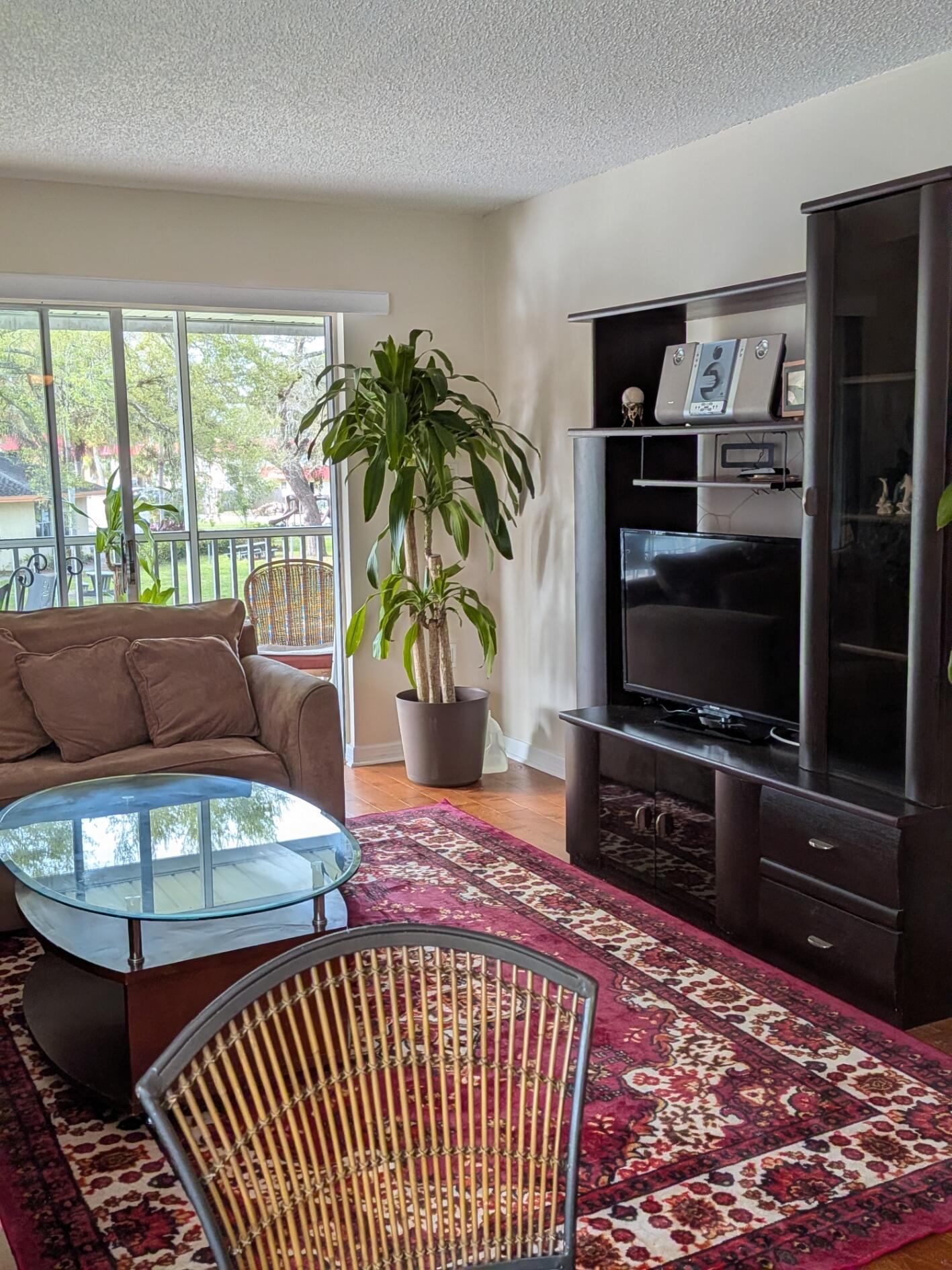 """PINES OF VERO (THE), A CONDO""" - Residential