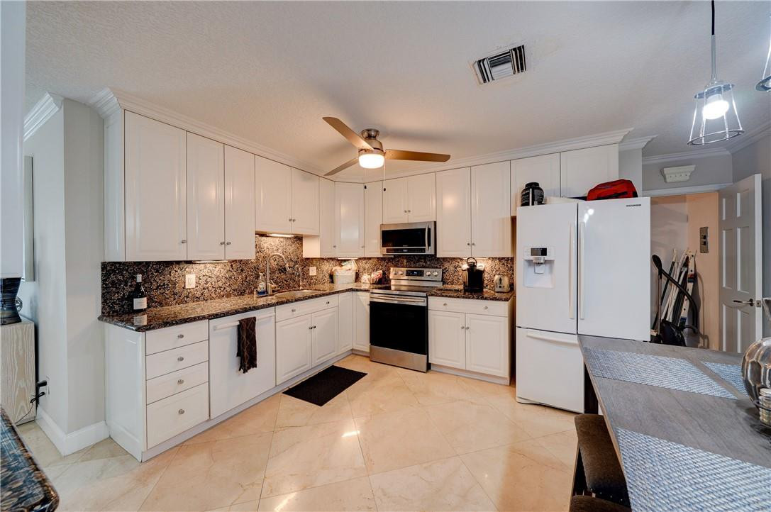 Garden Isles Sec 5 51-9 B - Residential