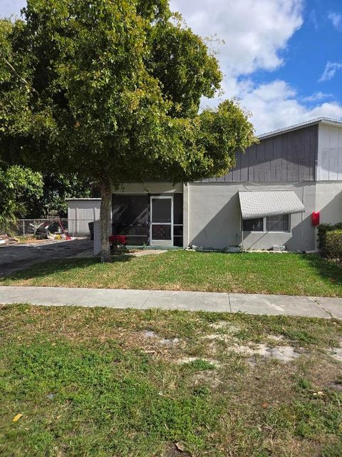 2396 Daphne Drive West Palm Beach FL 33415