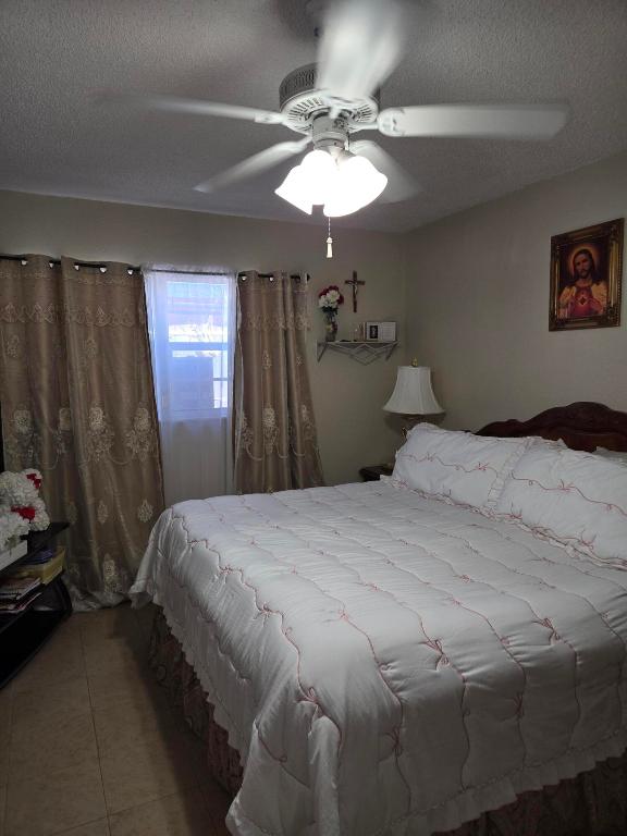 KNOLLWOOD CLUB CONDO - Residential