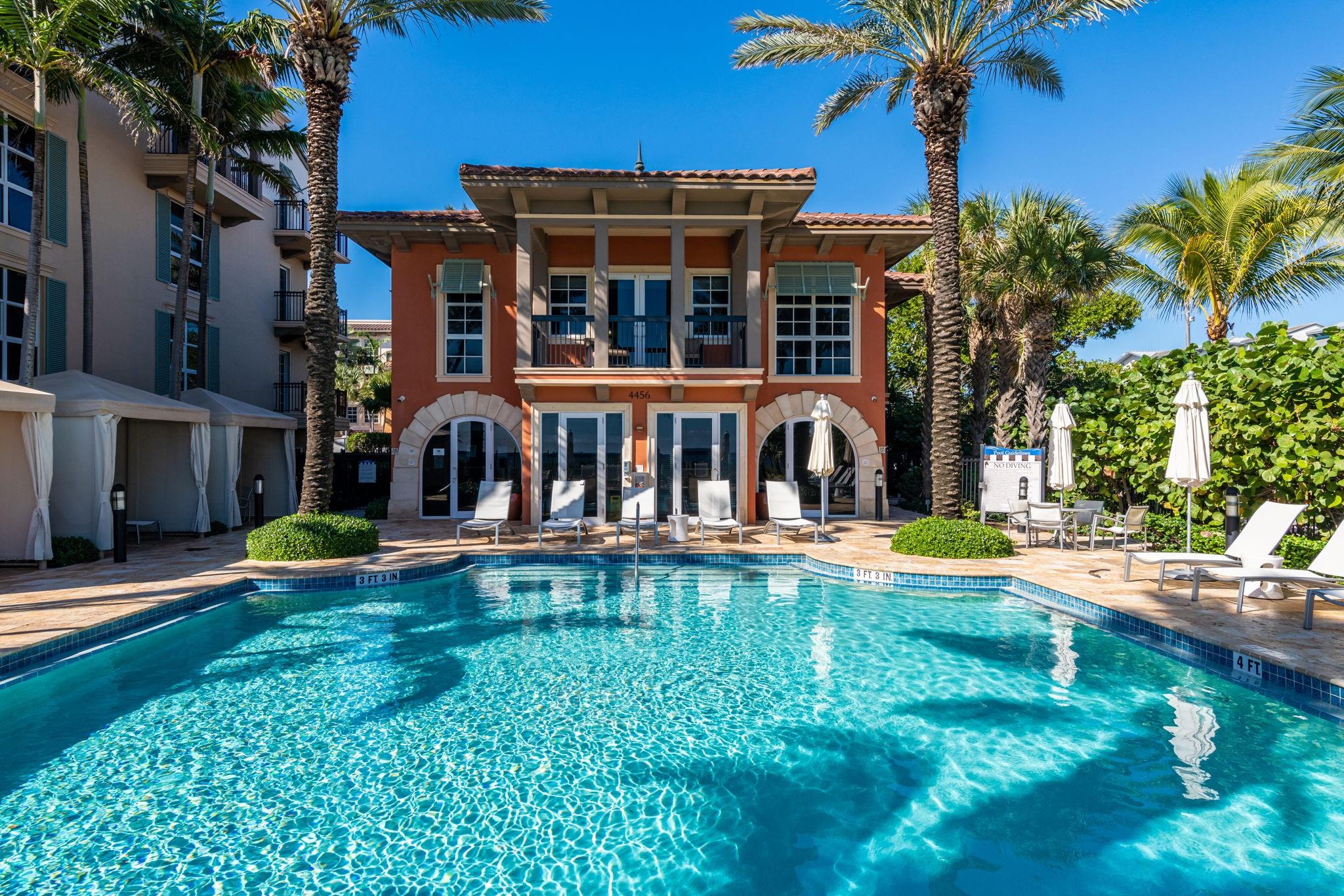 VILLAS BY THE SEA 2 COND - Residential