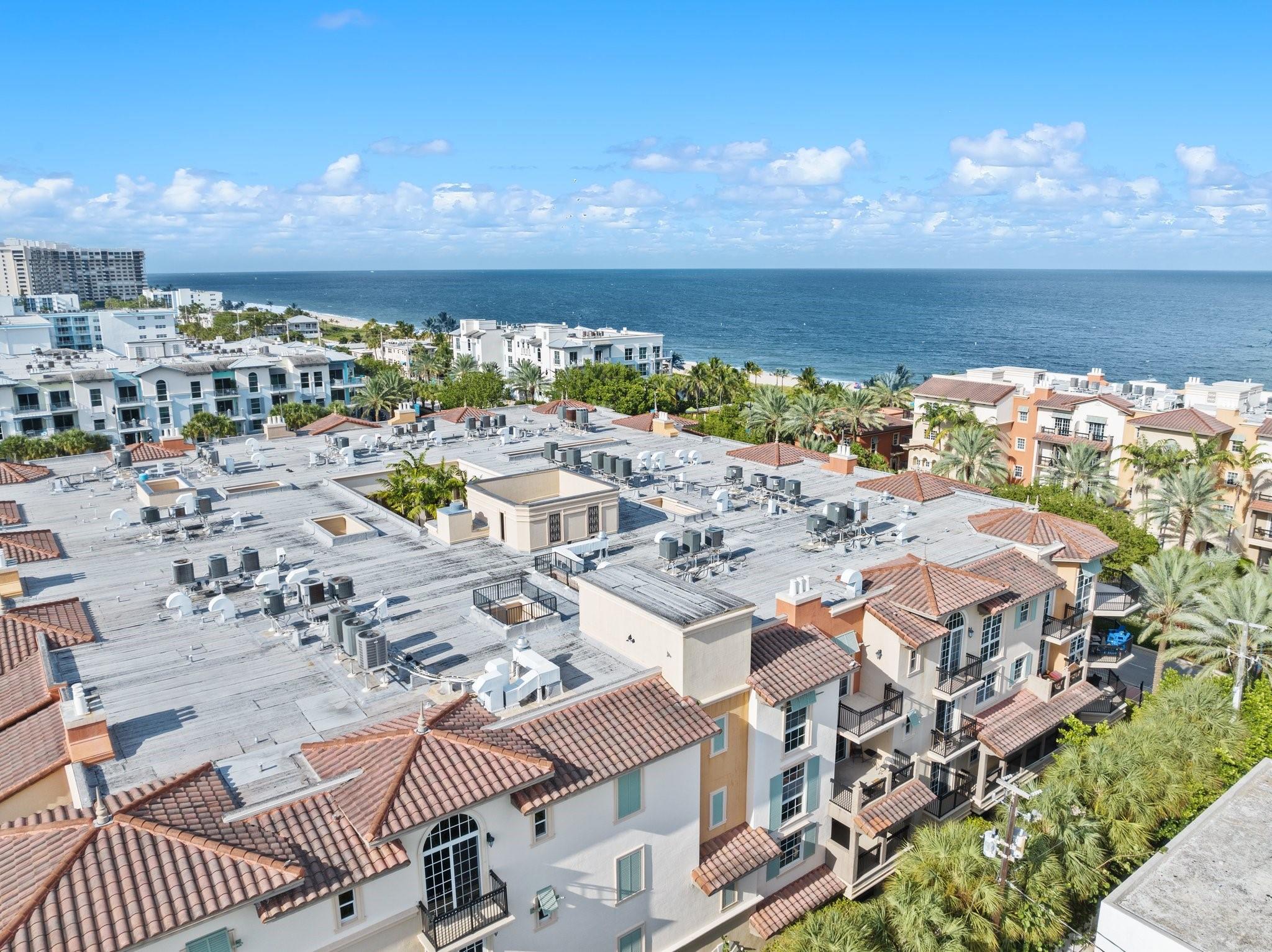 VILLAS BY THE SEA 2 COND - Residential