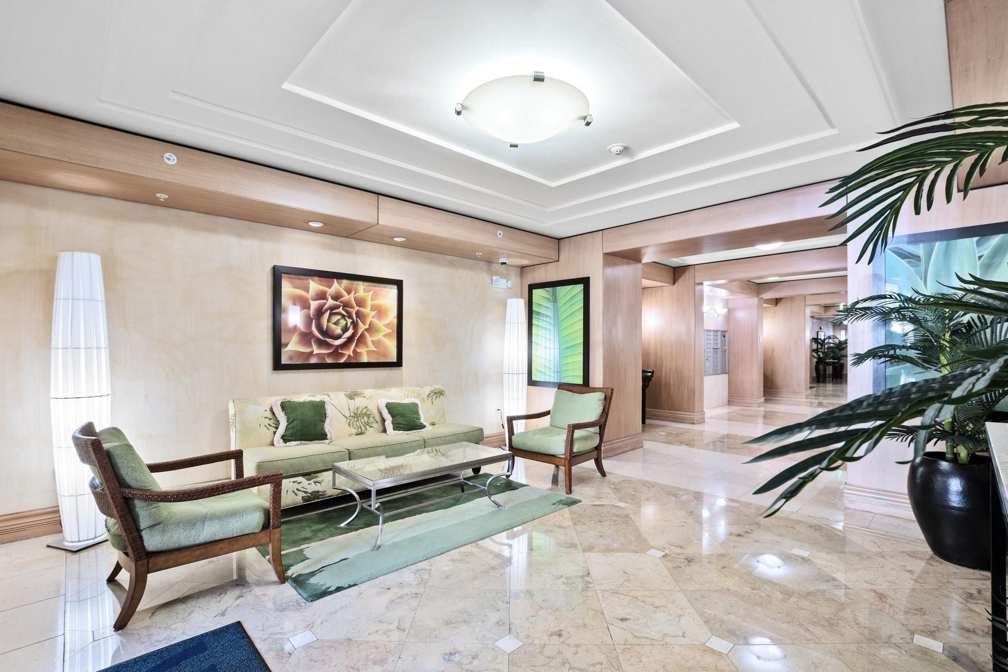 VILLAS BY THE SEA 2 COND - Residential