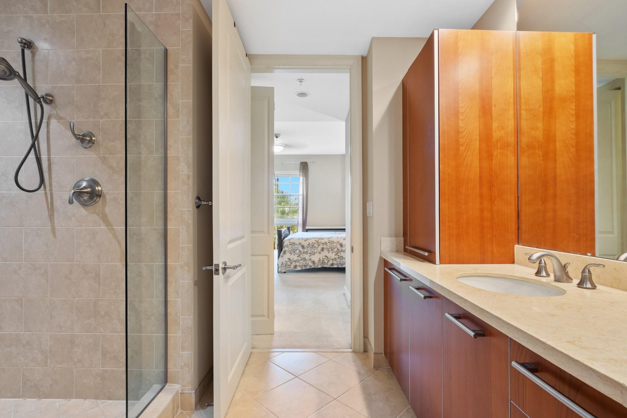 VILLAS BY THE SEA 2 COND - Residential