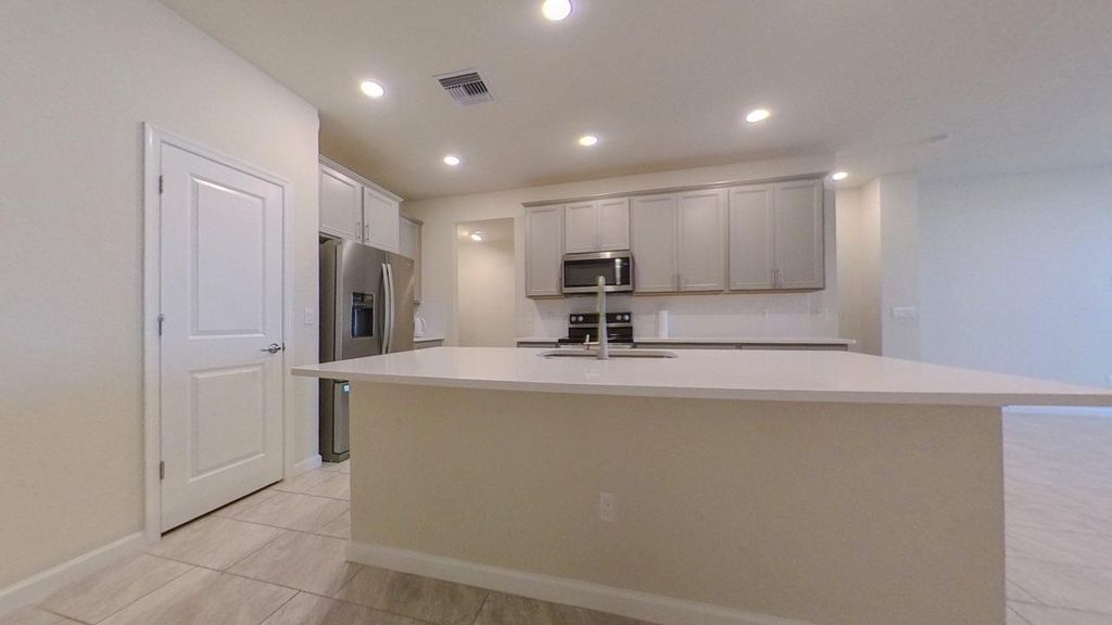 Photo of 1835 SE Roxy Way, Stuart, FL 34996 (MLS # R10943301)