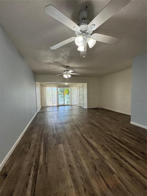 LAKEWOOD EAST SEC 1 - Residential Lease