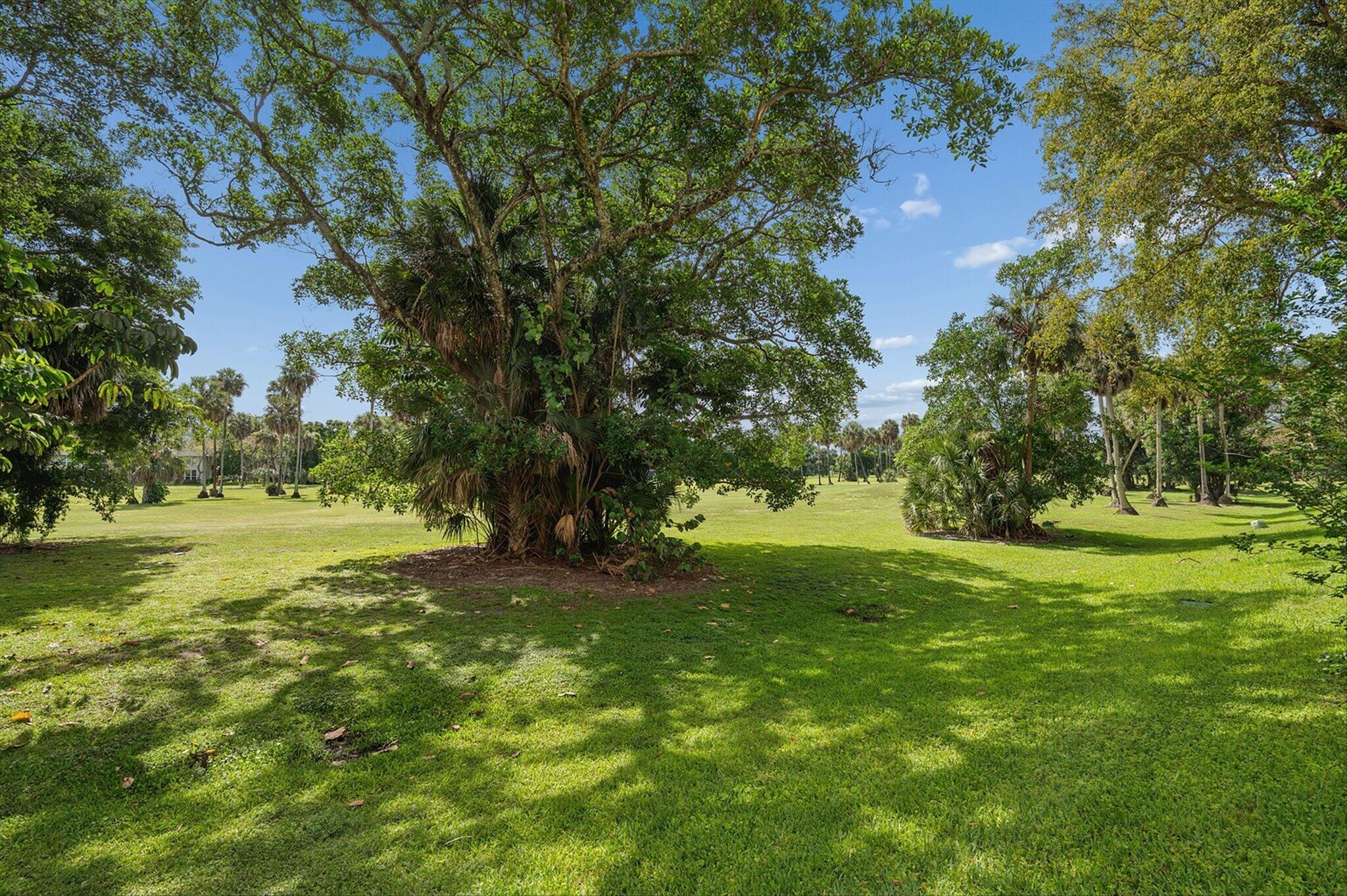 NO 123 PALM-AIRE COUNTRY CLUB - Residential