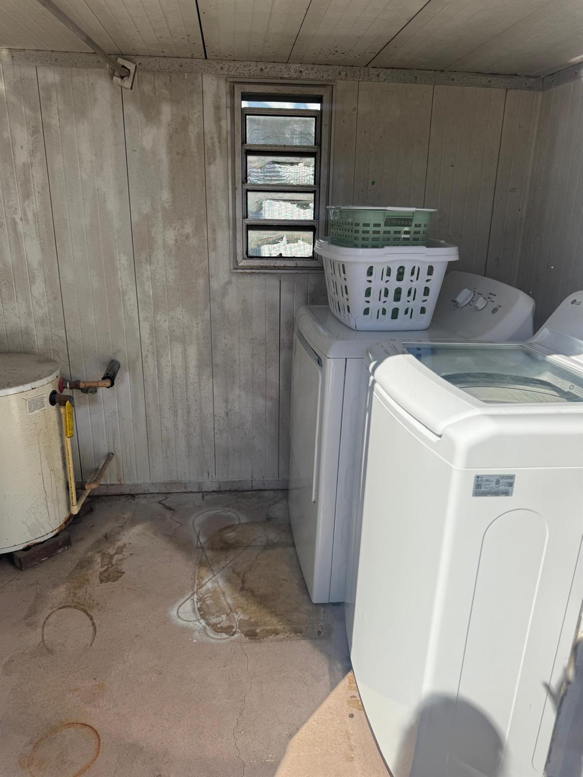 WOODBRIDGE MOBILE VILLAGE - Residential