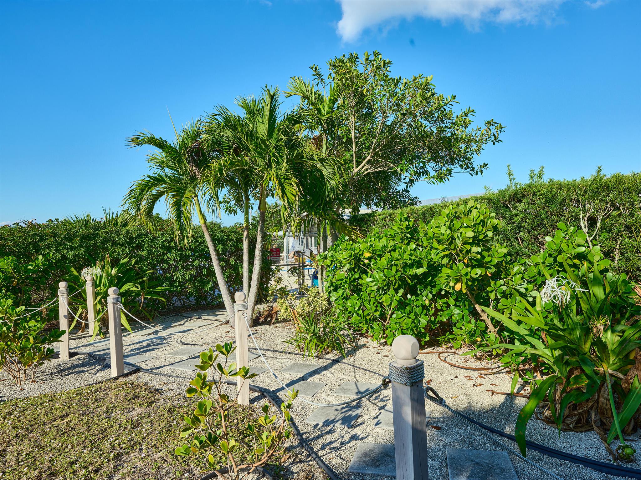 WOODBRIDGE MOBILE VILLAGE - Residential