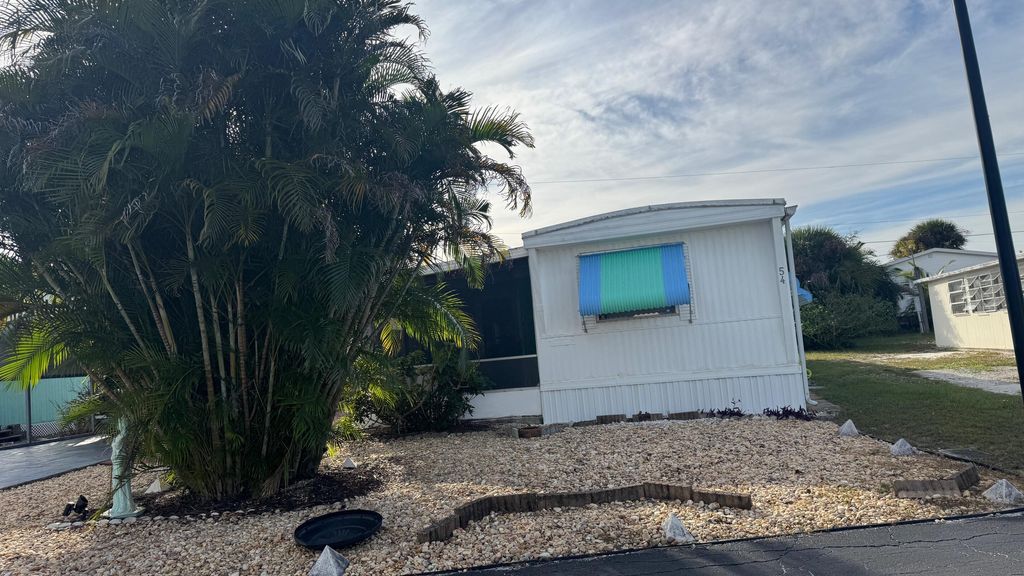 Photo of 11055 SE Federal Highway #54, Hobe Sound, FL 33455 (MLS # R11133080)