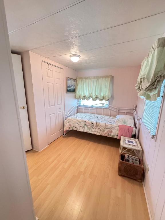 WOODBRIDGE MOBILE VILLAGE UNREC CO-OP - Residential