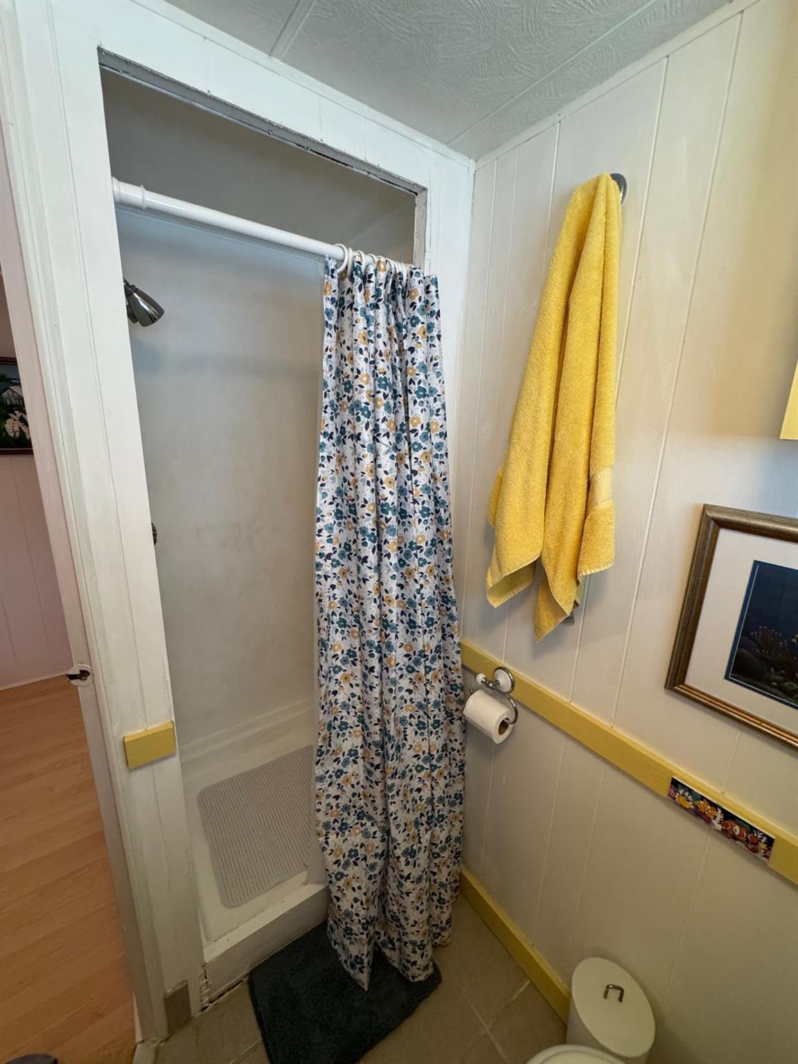 WOODBRIDGE MOBILE VILLAGE - Residential