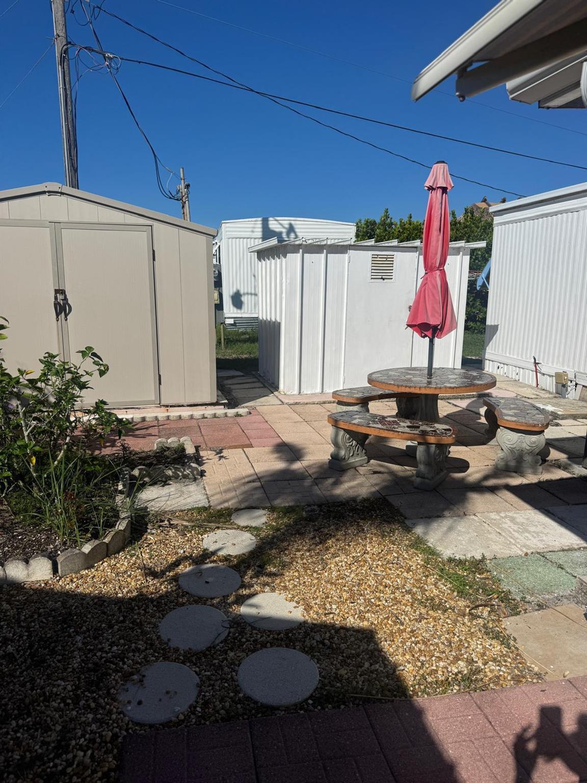 WOODBRIDGE MOBILE VILLAGE - Residential