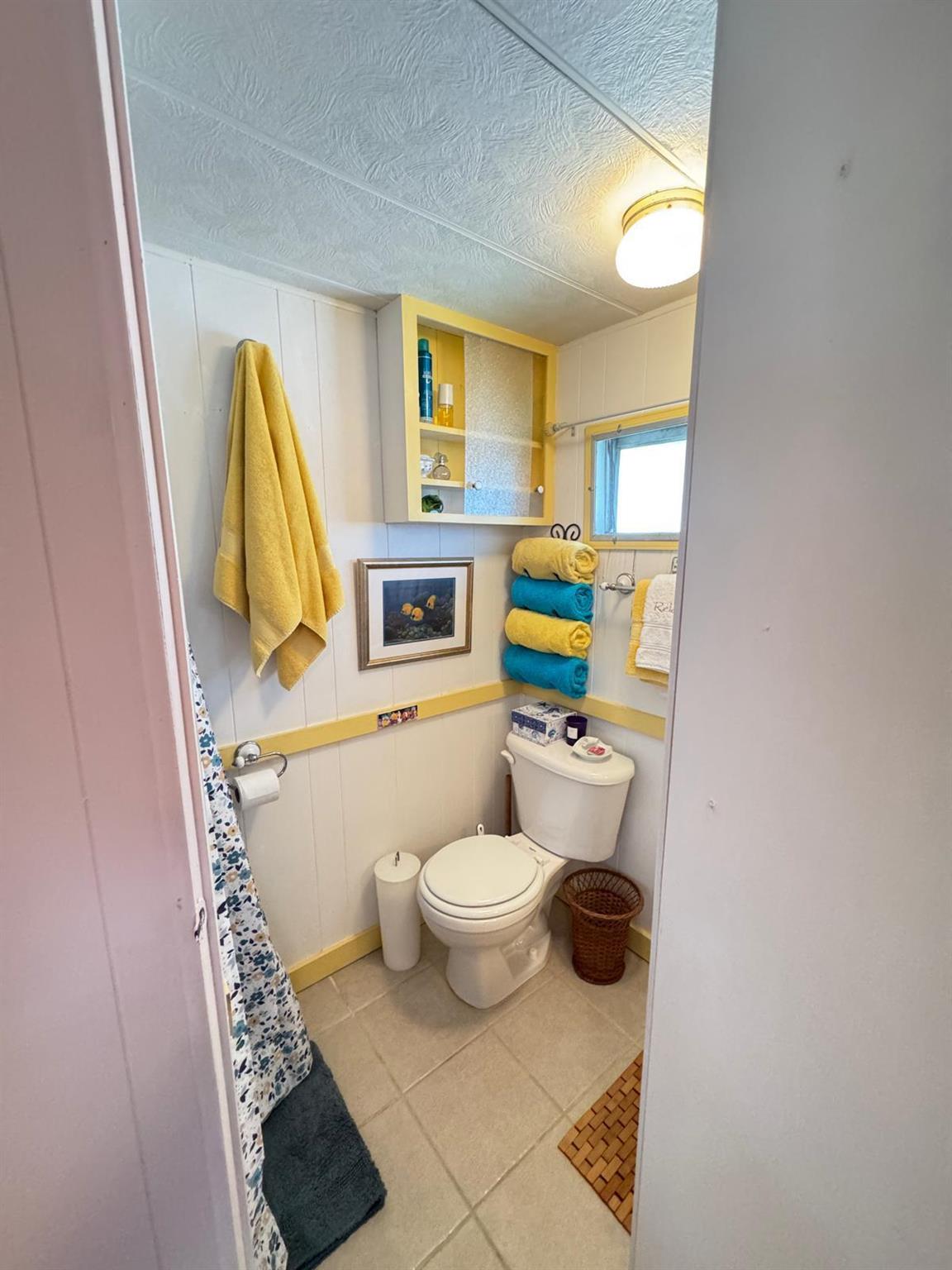 WOODBRIDGE MOBILE VILLAGE - Residential