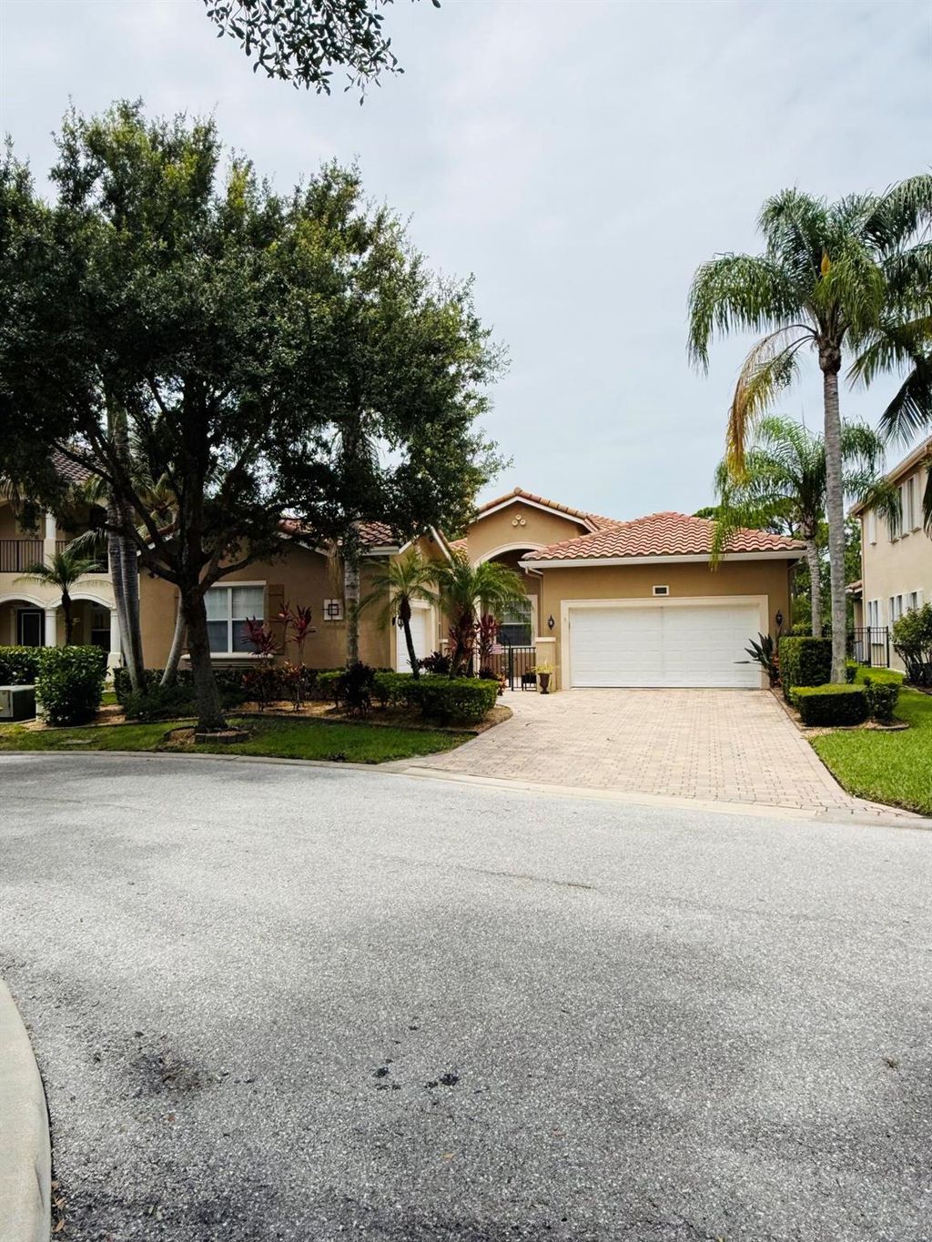 Photo of 5588 SW Bellflower Court, Palm City, FL 34990 (MLS # R11103526)