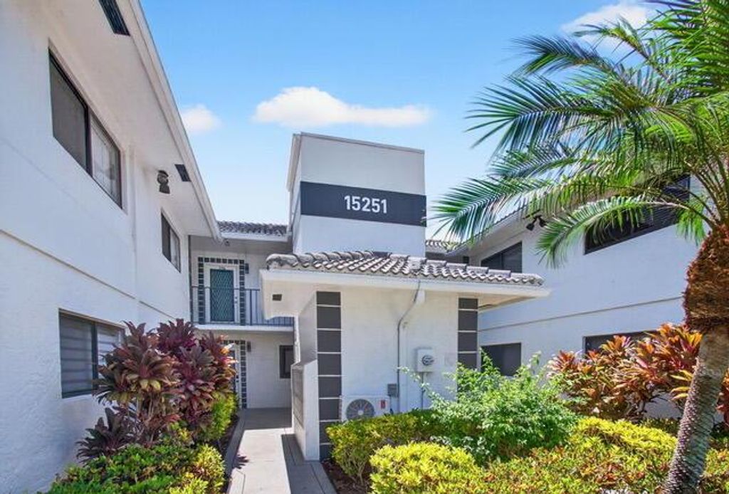Photo of 15251 Lakes Of Delray Boulevard #346, Delray Beach, FL 33484 (MLS # R11109896)