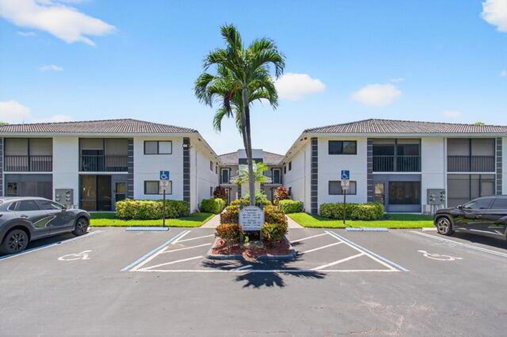 Photo of 15251 Lakes Of Delray Boulevard #346, Delray Beach, FL 33484 (MLS # R11109896)
