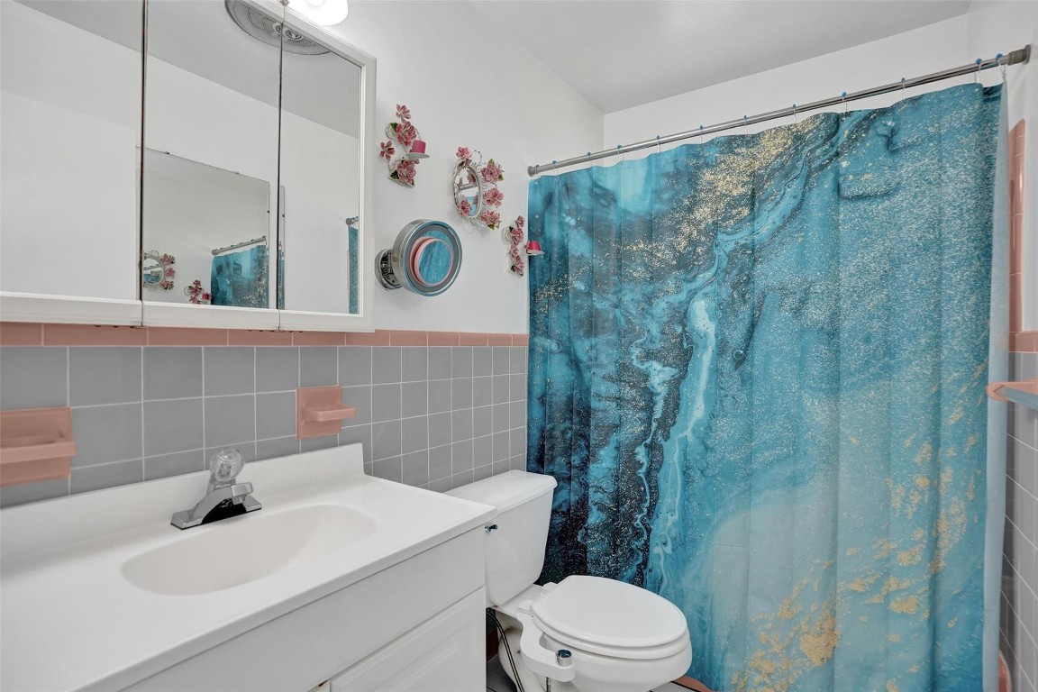 FLORAL HEIGHTS - Residential