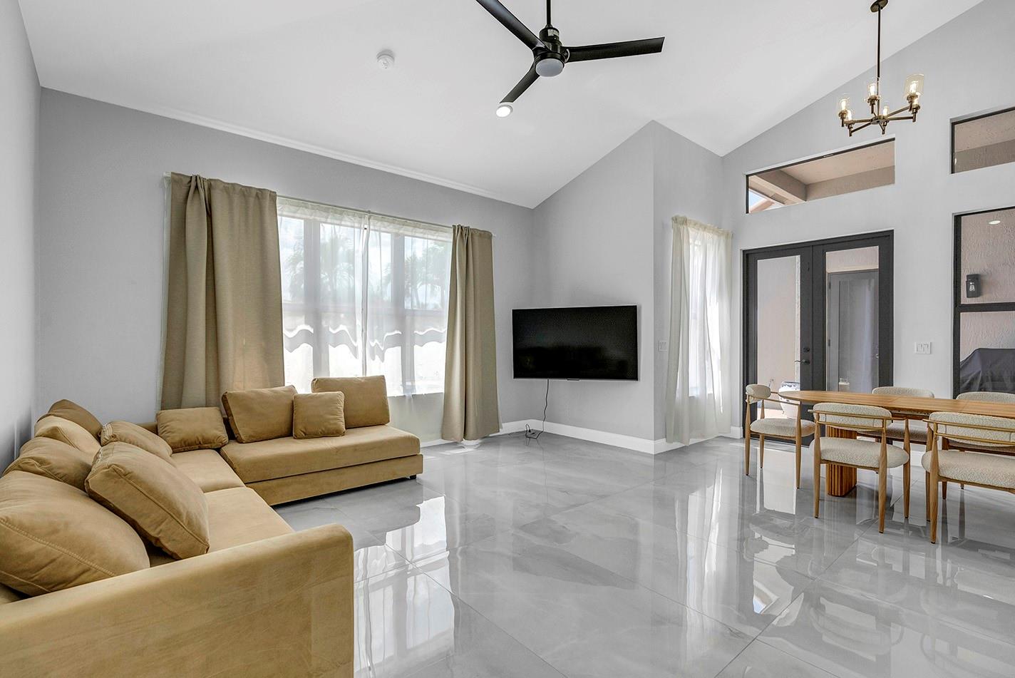 Parkland Isles - Residential Lease