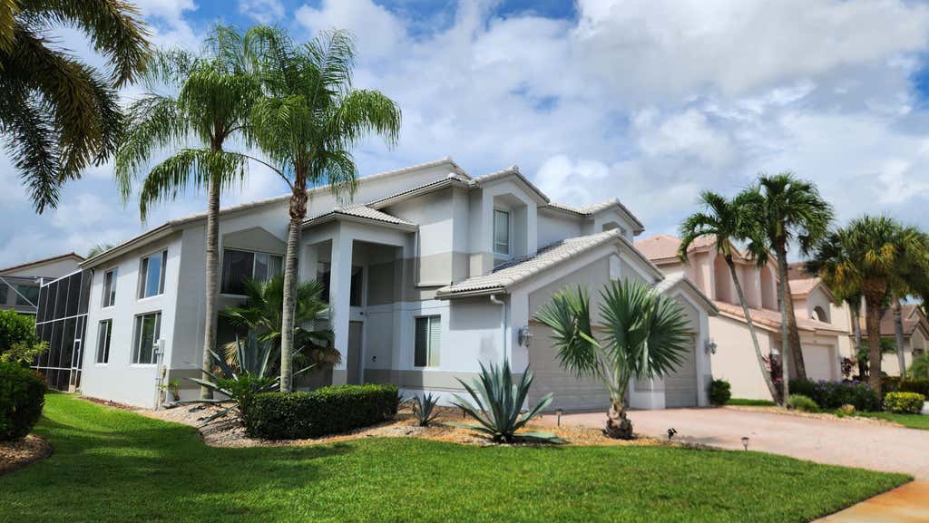 Photo of 11206 MARITIME Court, Wellington, FL 33449 (MLS # B26057174)