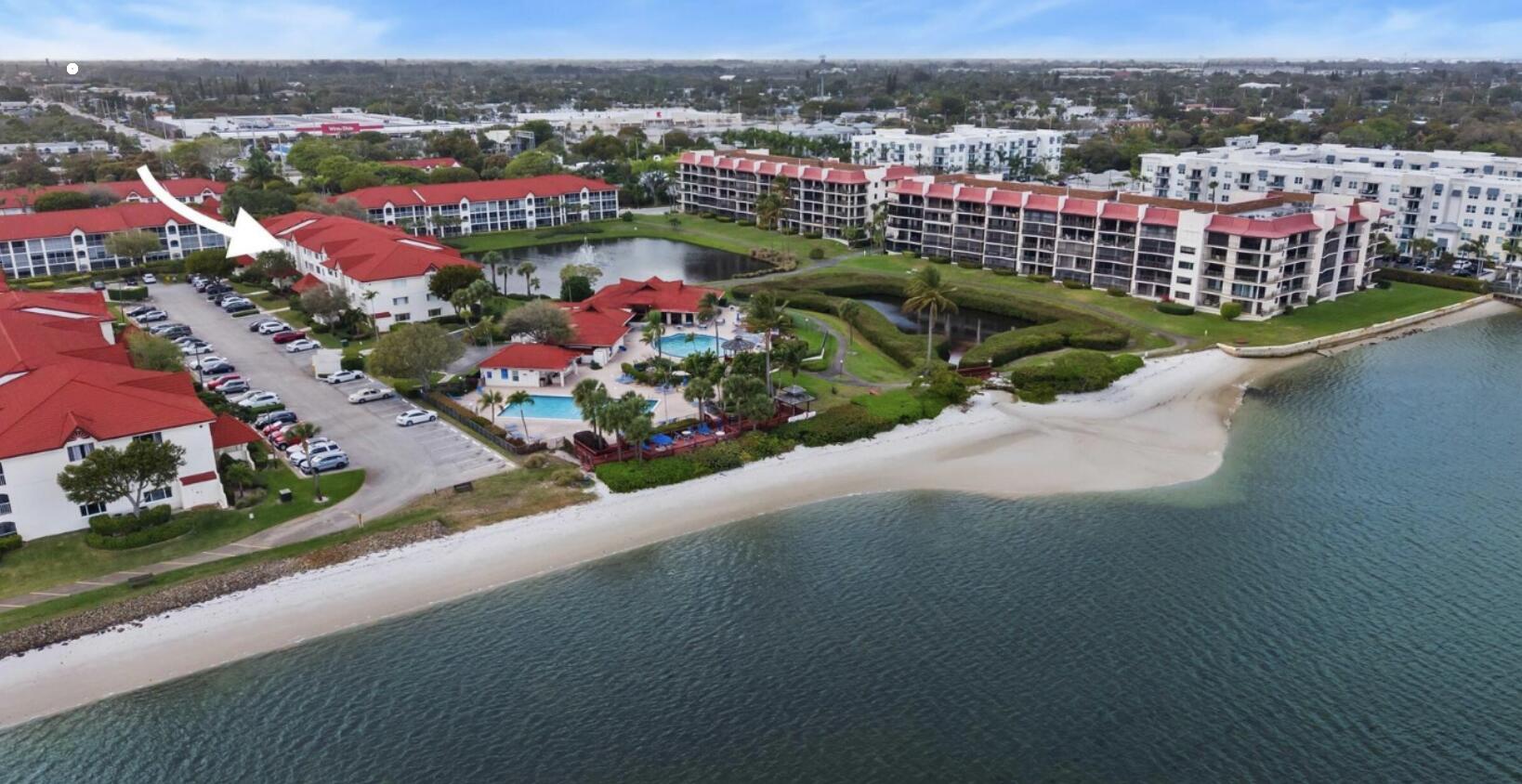 HALF MOON BAY CONDO - Residential