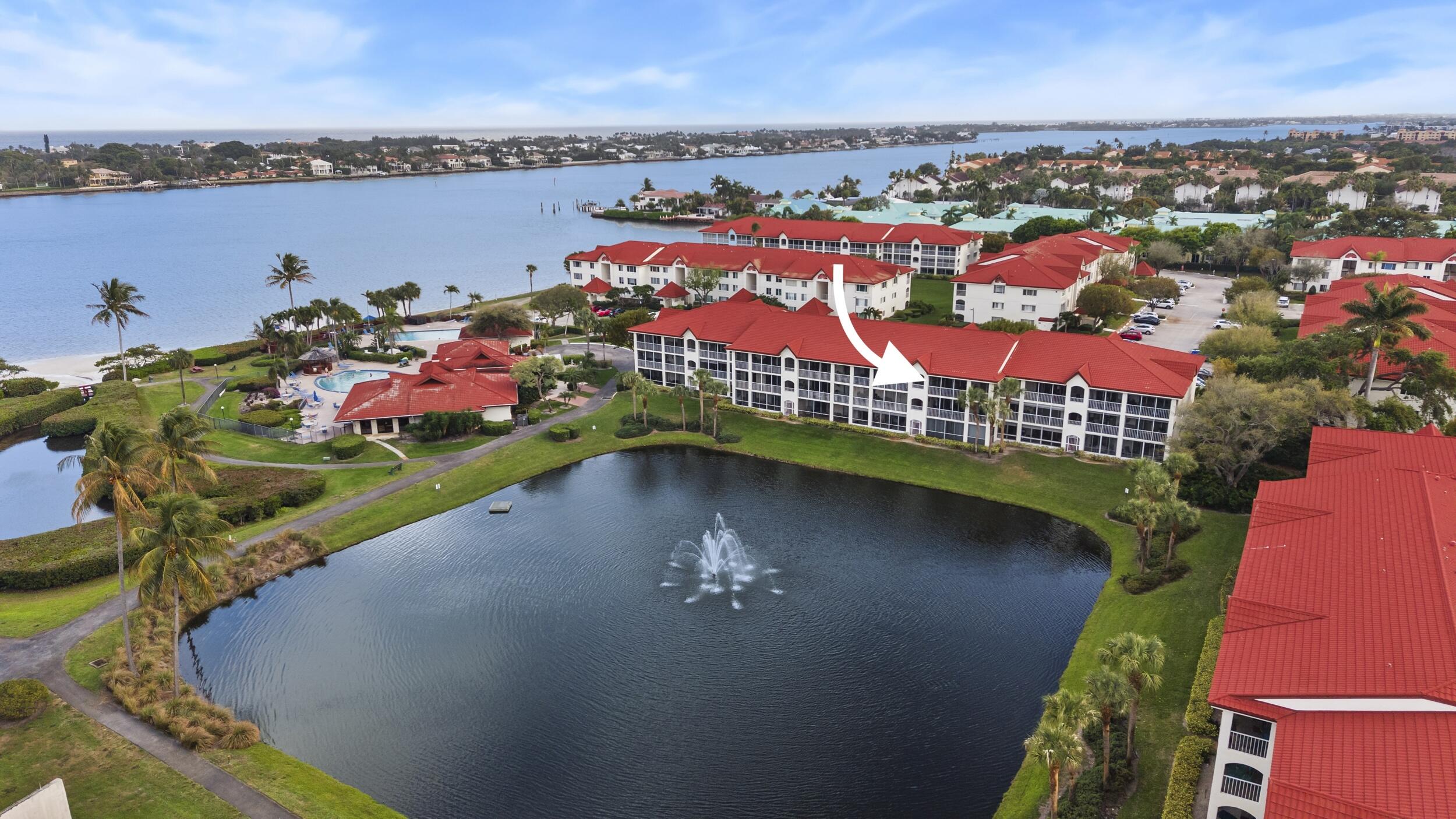 HALF MOON BAY CONDO - Residential