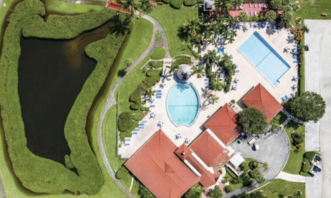 HALF MOON BAY CONDO - Residential