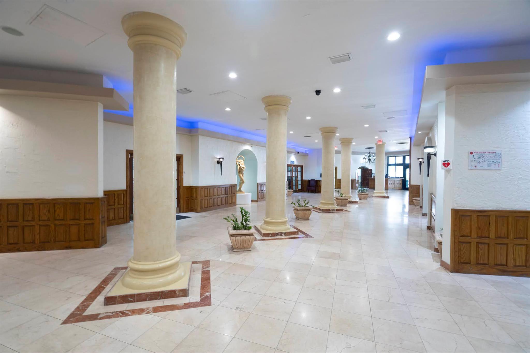 Hollywood, Florida 33019, United States, 1 Bedroom Bedrooms, ,2 BathroomsBathrooms,Residential,Active,209465