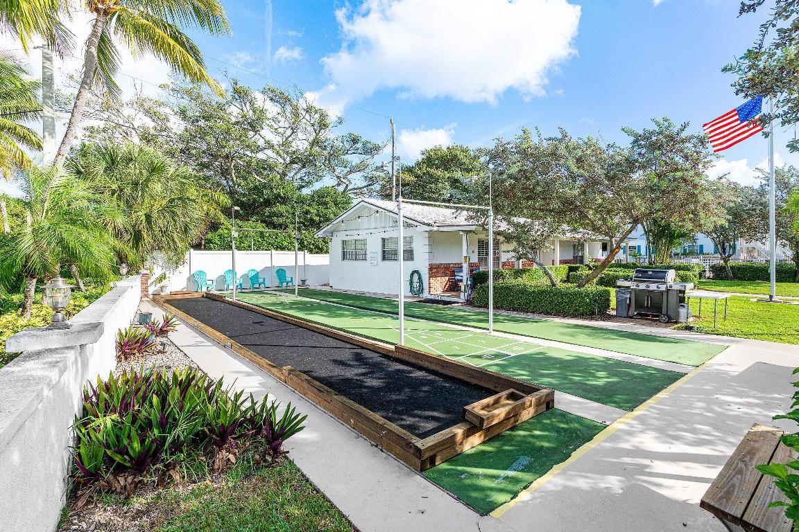 COLONIAL RIDGE CORP - Residential