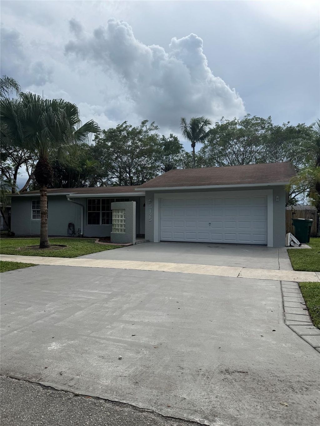 Photo of 5125 SW 92nd Terrace, Cooper City, FL 33328 (MLS # F10528430)