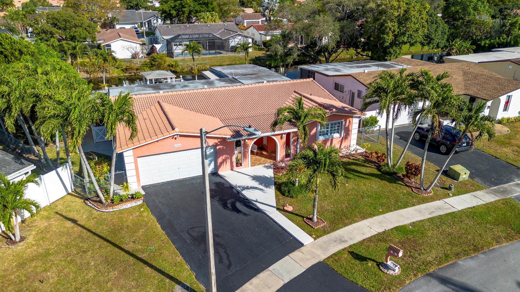 10549 NW 4th Street