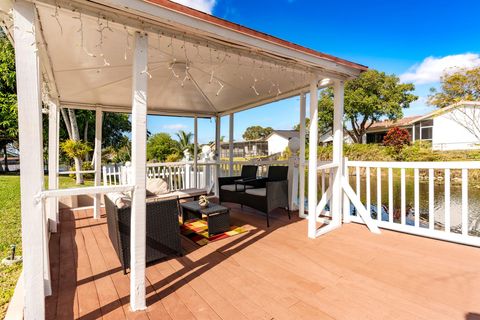 A home in Plantation