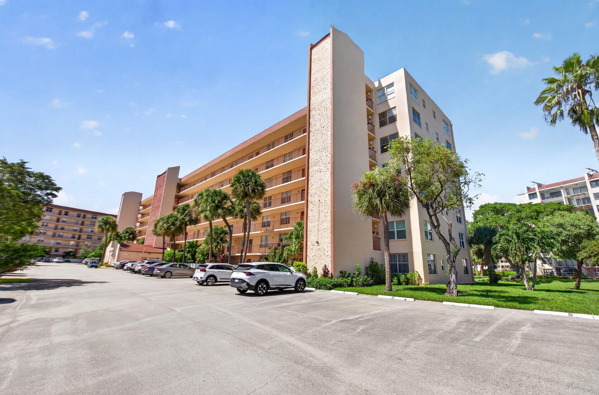 14527 BONAIRE Boulevard 110