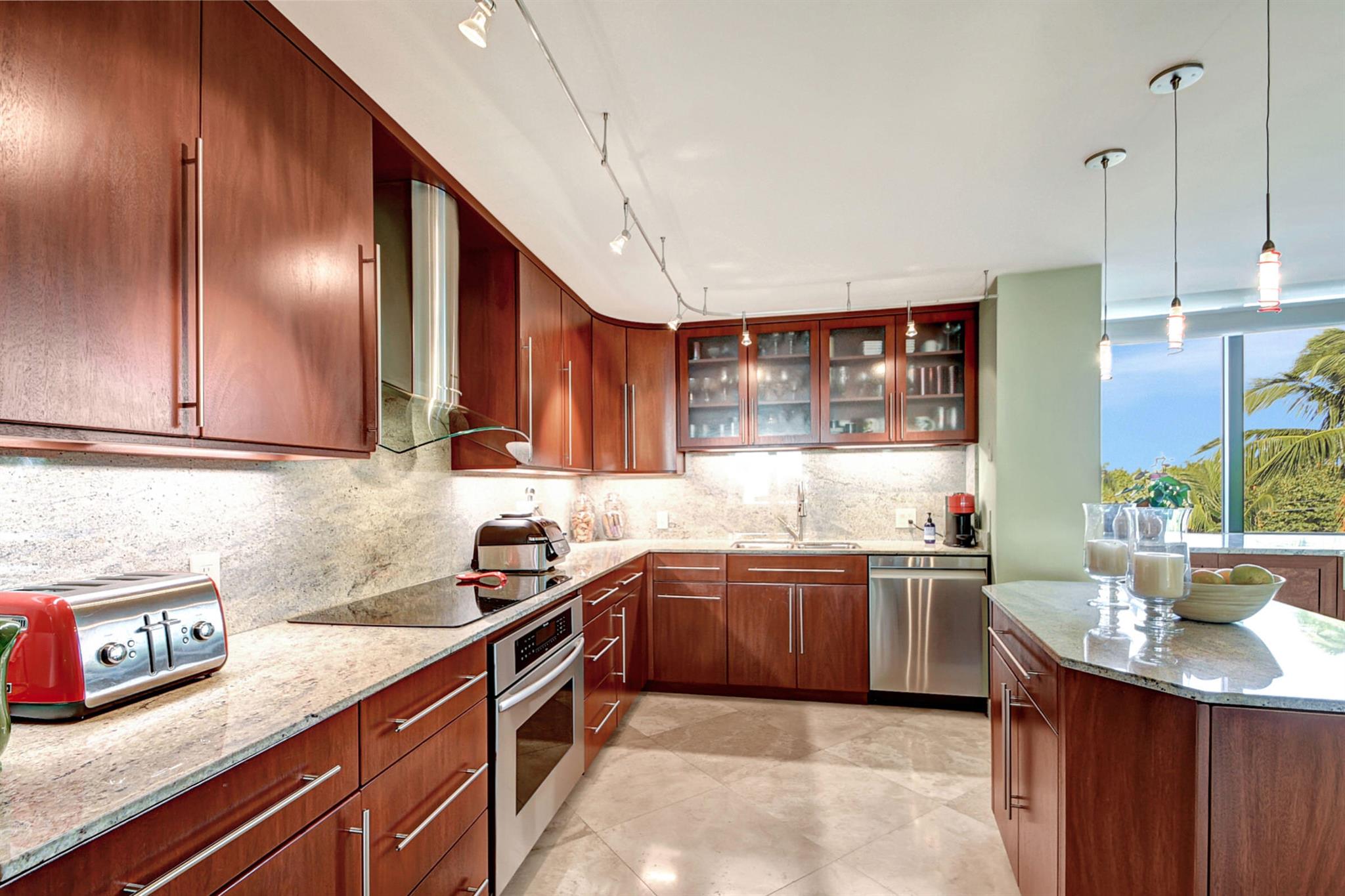 INLET PLAZA CONDO - Residential