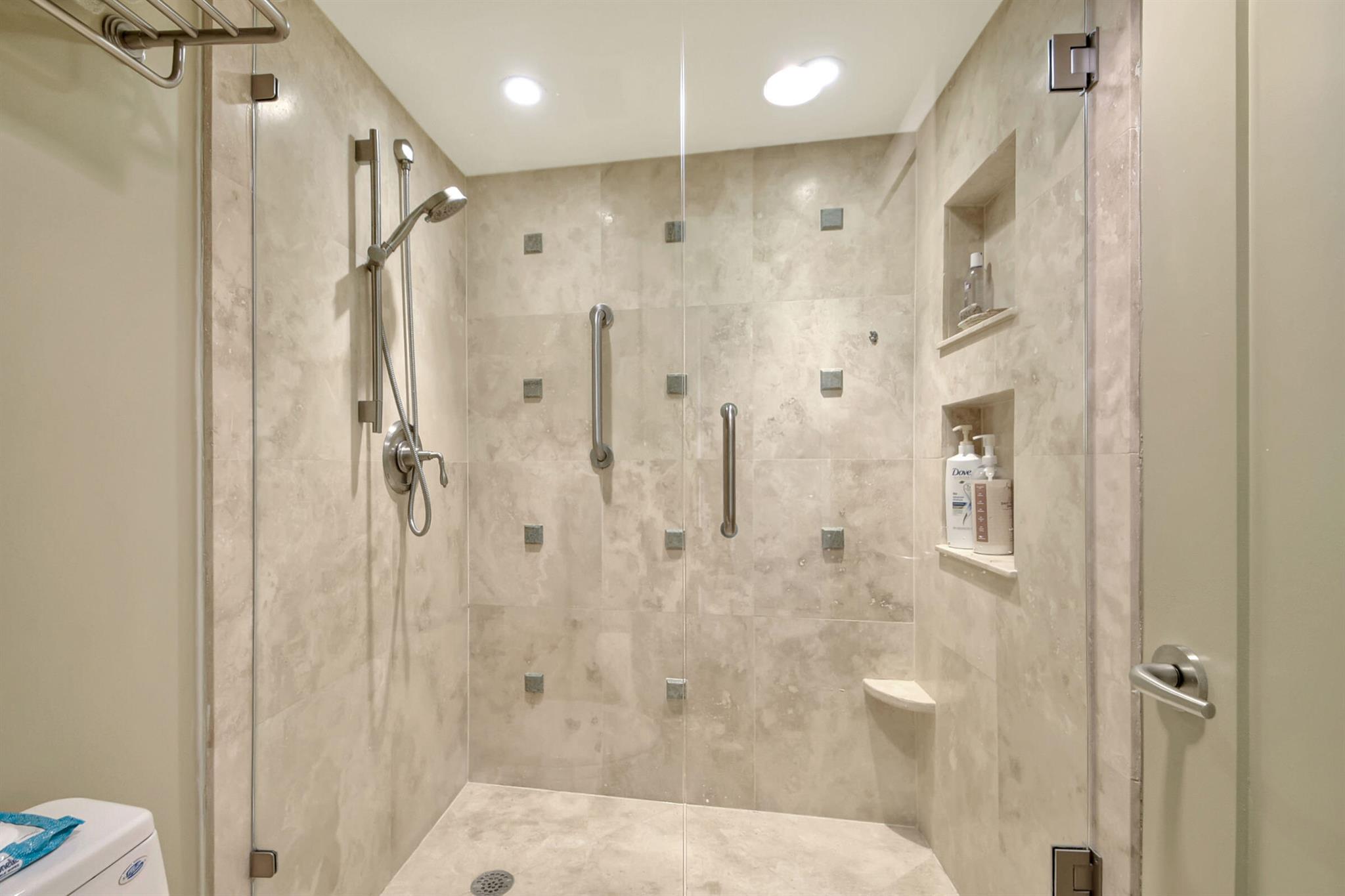 INLET PLAZA CONDO - Residential