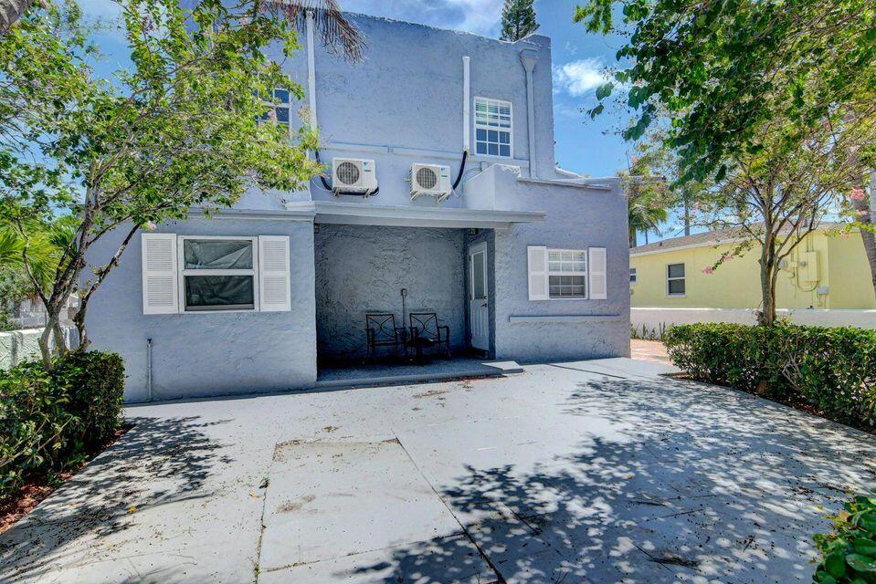 BOYNTON HEIGHTS - Residential Income