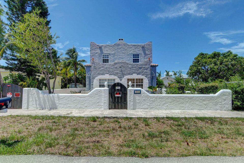 BOYNTON HEIGHTS - Residential Income