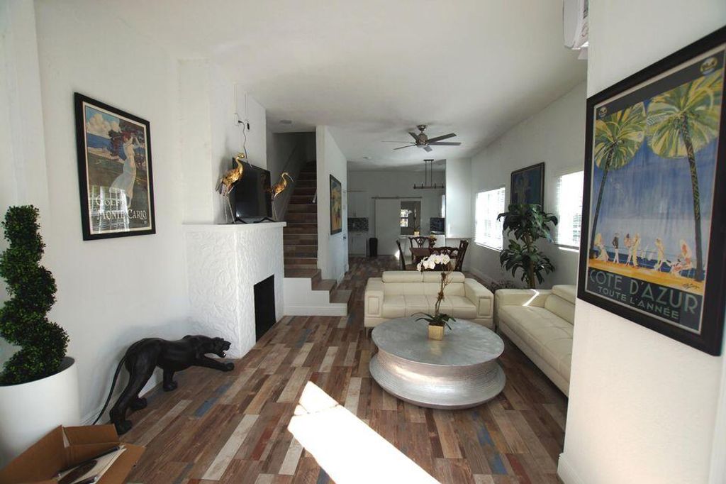 Photo of 331 NW 1st Avenue, Boynton Beach, FL 33435 (MLS # R11133584)