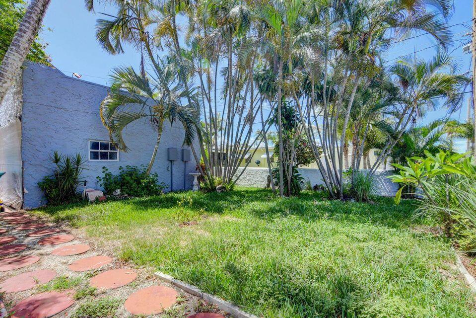 BOYNTON HEIGHTS - Residential Income