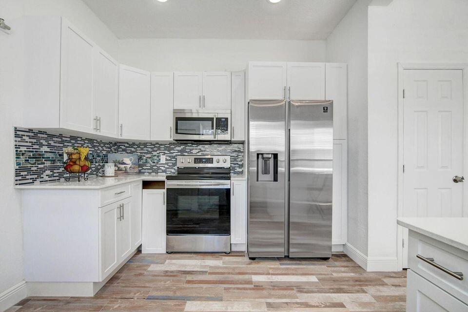 BOYNTON HEIGHTS - Residential Income