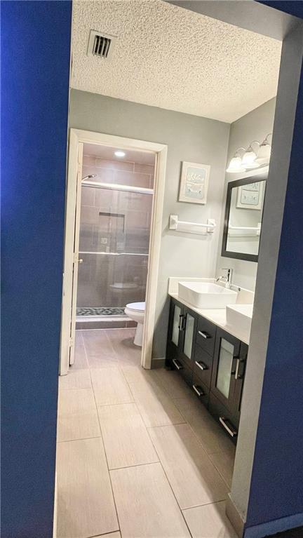 Boulevard Woods East 108- - Residential