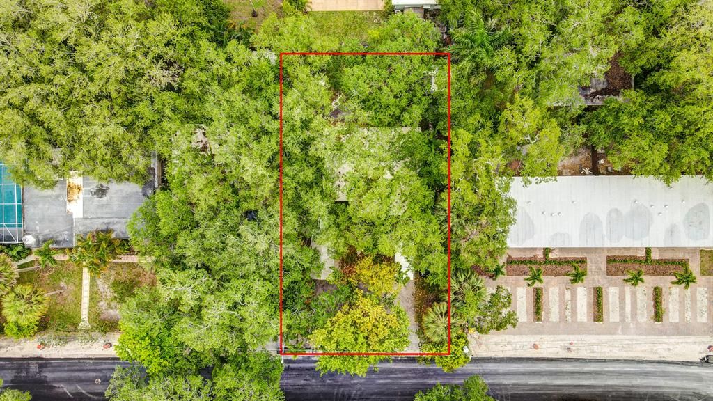 Photo of 1509 SW 24th Street, Fort Lauderdale, FL 33315 (MLS # R10887239)