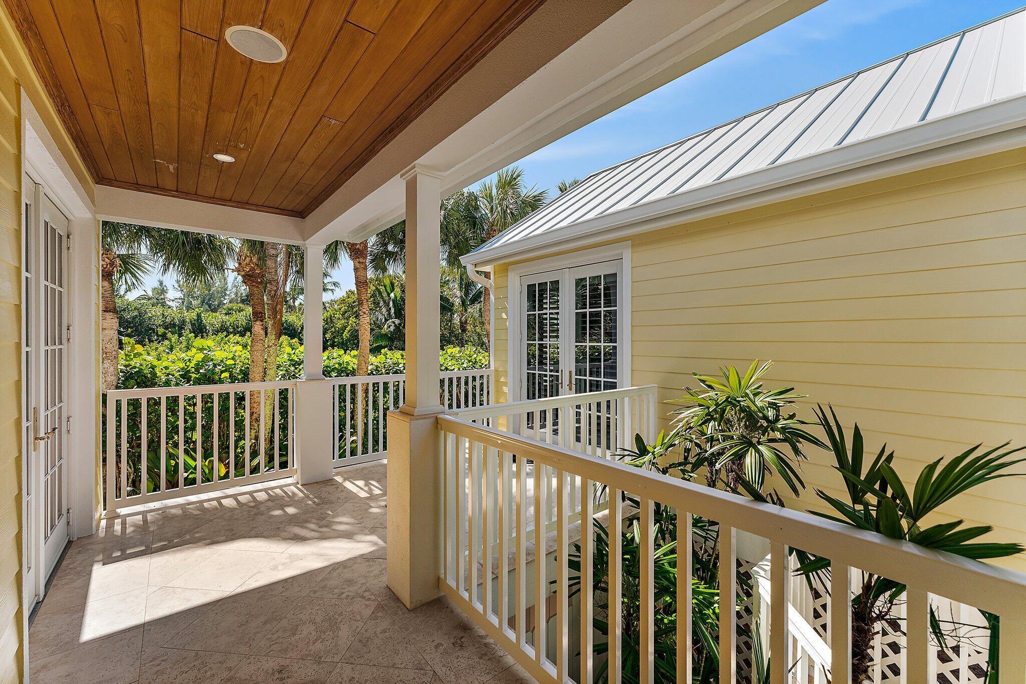 JUPITER ISLAND - Residential