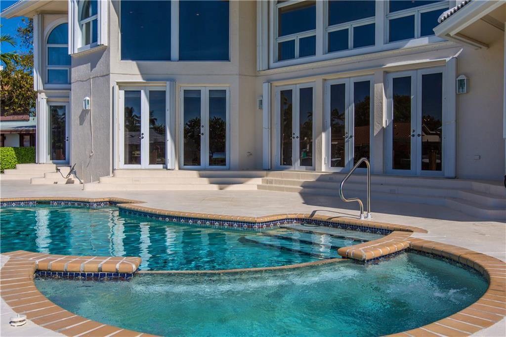 Rio Vista Isles - Residential