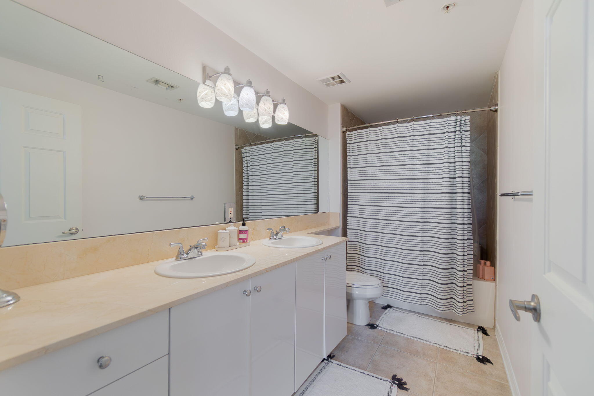 MOORINGS AT LANTANA CONDO 2 - Residential