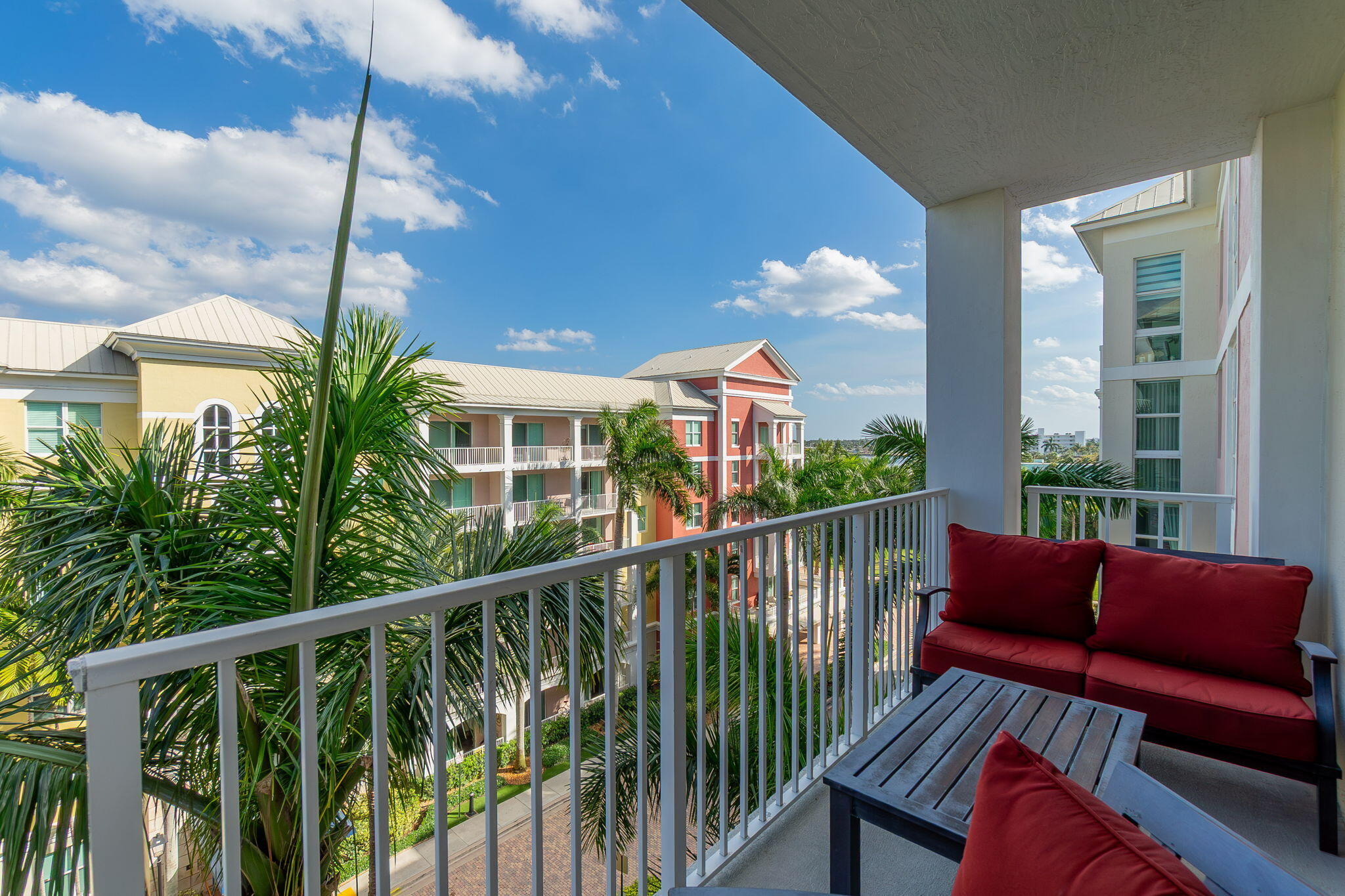 MOORINGS AT LANTANA CONDO 2 - Residential