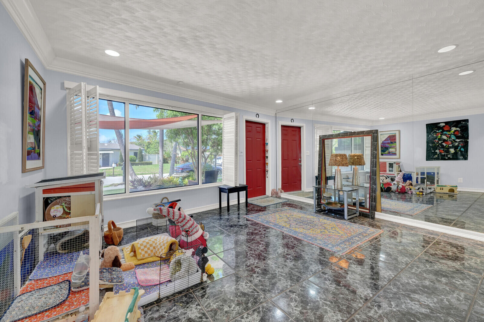 910 NE 23rd Court