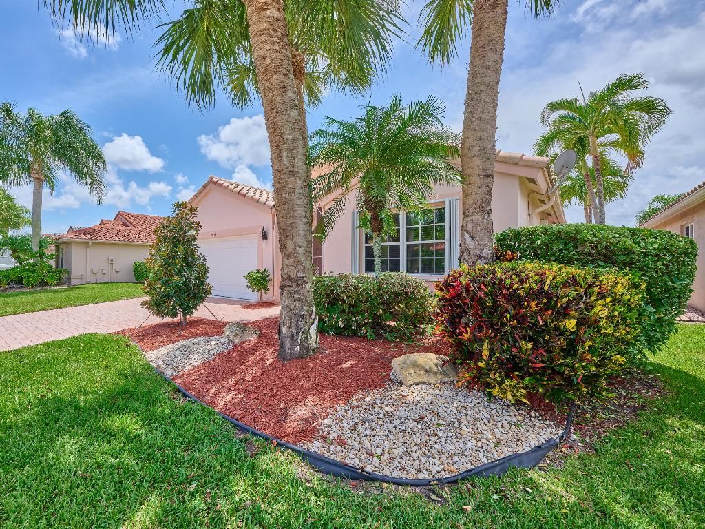 Photo of 11753 Haddon Park Way, Boynton Beach, FL 33437 (MLS # R11056783)