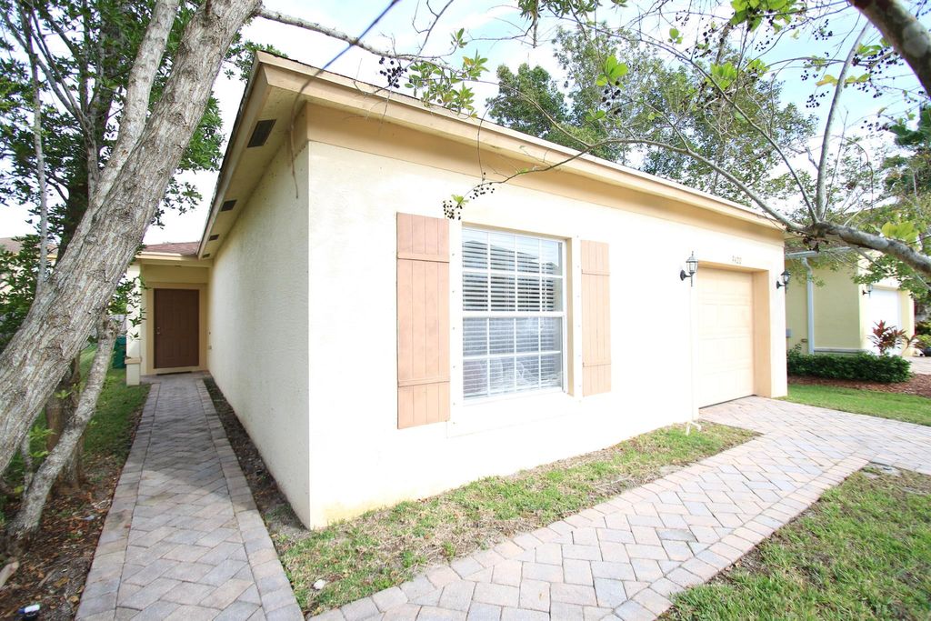 Photo of 9420 Portside Drive, Fort Pierce, FL 34945 (MLS # R10931961)