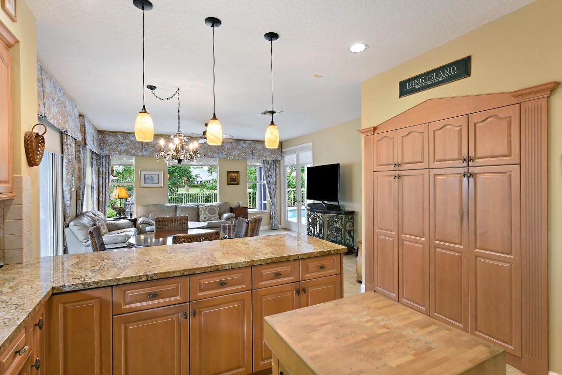 WILLOUGHBY - Residential